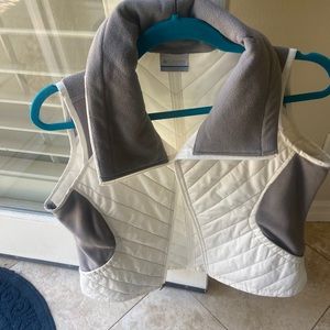 Columbia quilted vest womens L